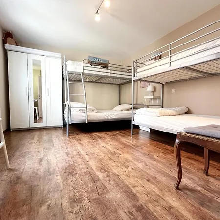 In With Stunning Sea Views * 温都尼